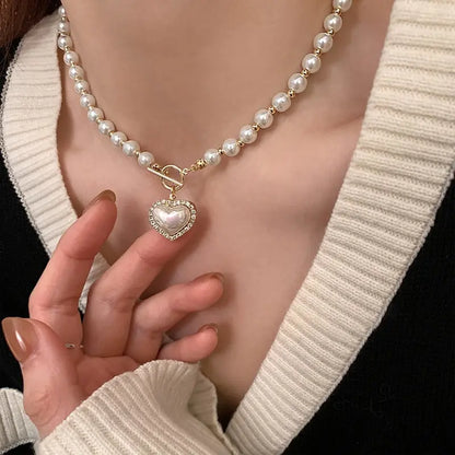  Pearl Necklace 