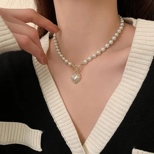  Pearl Necklace 