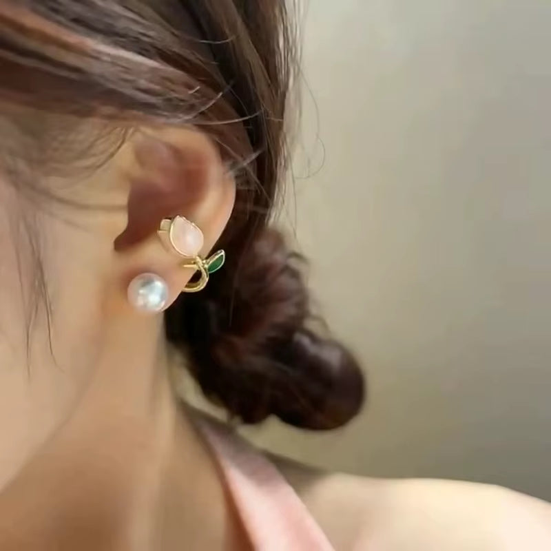 Tulip Flower Stud Earrings 
